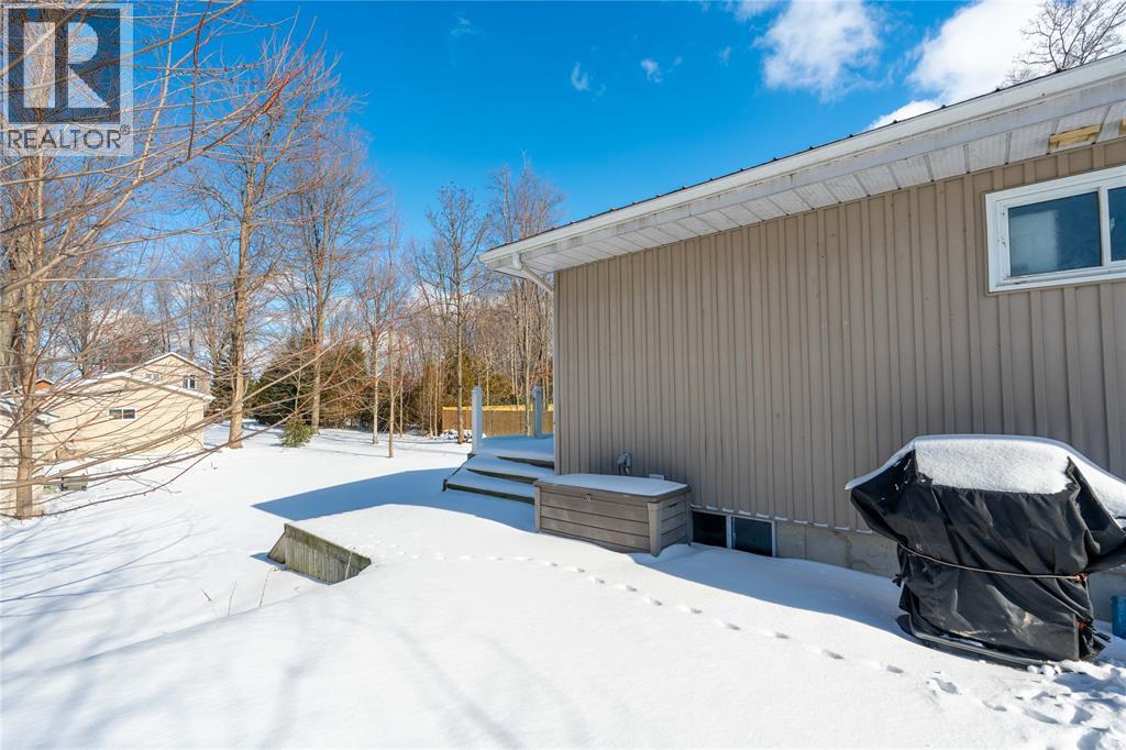 4090 Collingwood Street, Plympton-Wyoming, Ontario  N0N 1J6 - Photo 32 - 26001929