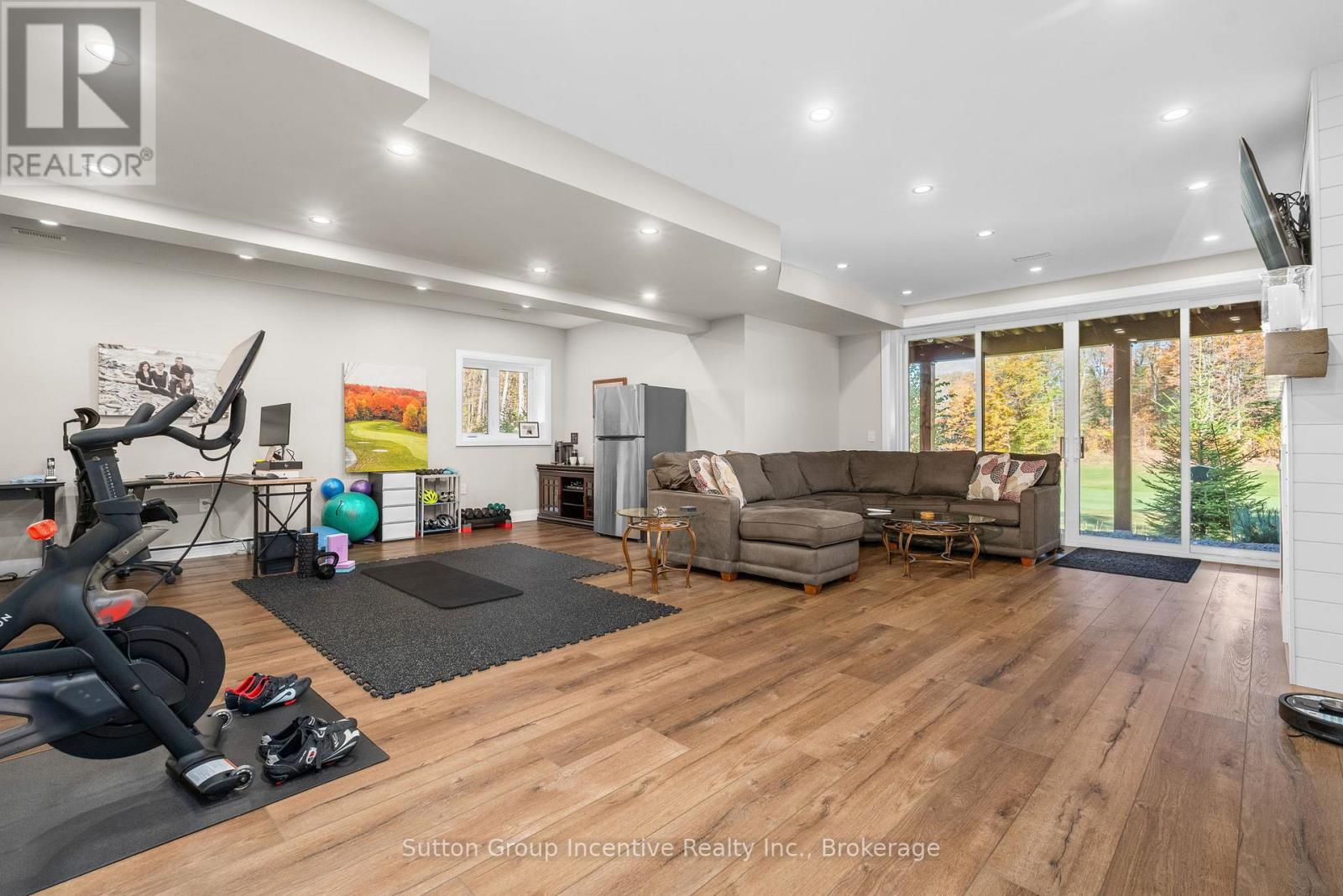 24 St Georges Court, Huntsville, Ontario  P1H 1B1 - Photo 29 - X12457047