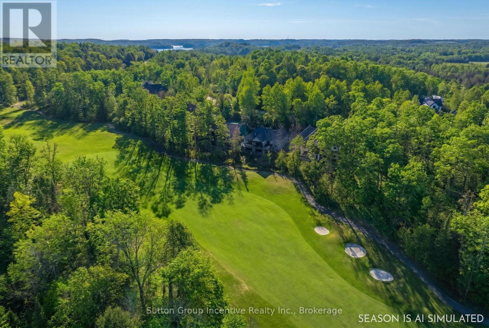 24 St Georges Court, Huntsville, Ontario  P1H 1B1 - Photo 4 - X12457047