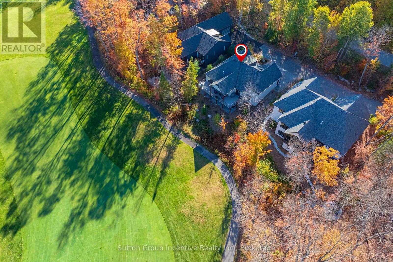 24 St Georges Court, Huntsville, Ontario  P1H 1B1 - Photo 3 - X12457047