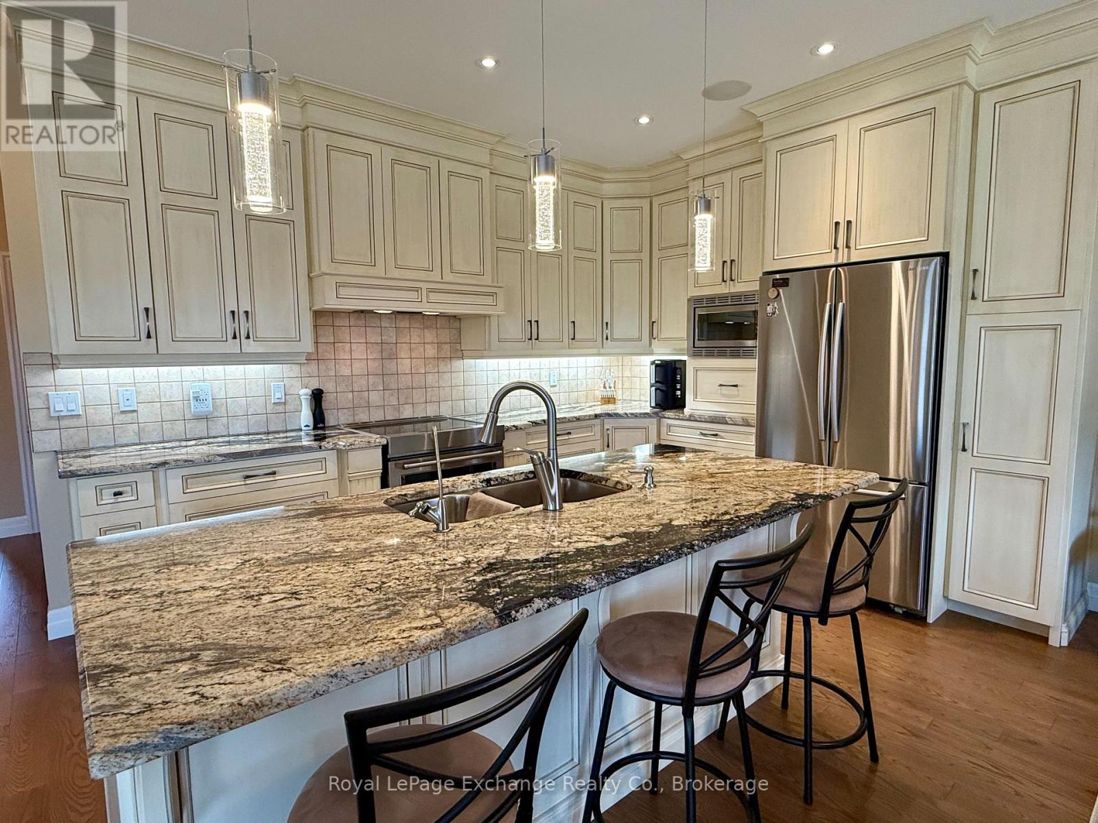 189 Wieck Boulevard, Kincardine, Ontario  N2Z 0A9 - Photo 3 - X13032648