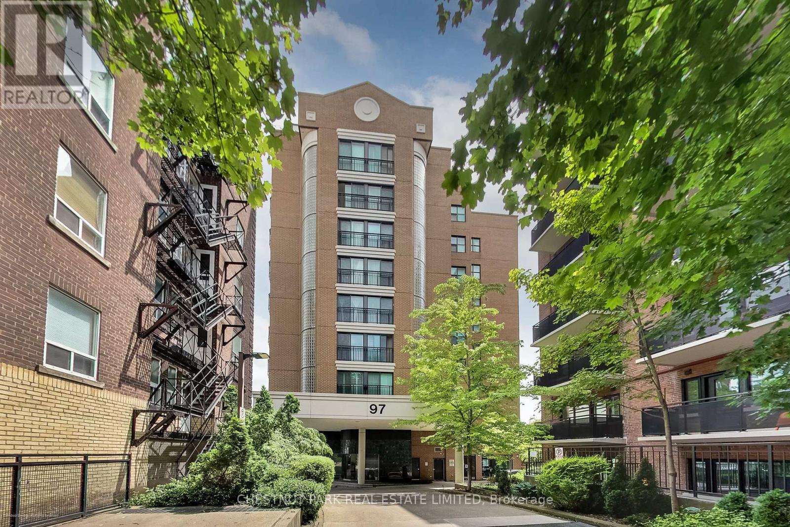 201 - 97 LAWTON BOULEVARD, Toronto, Ontario