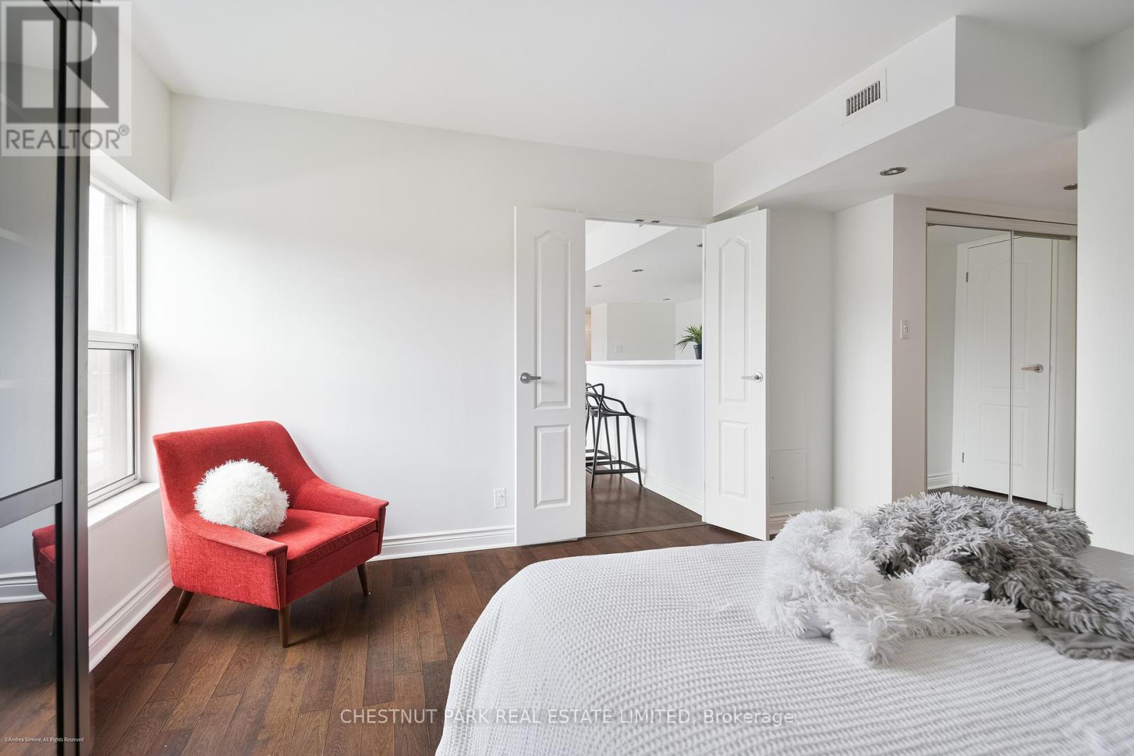 201 - 97 Lawton Boulevard, Toronto, Ontario  M4V 1Z6 - Photo 23 - C12836422