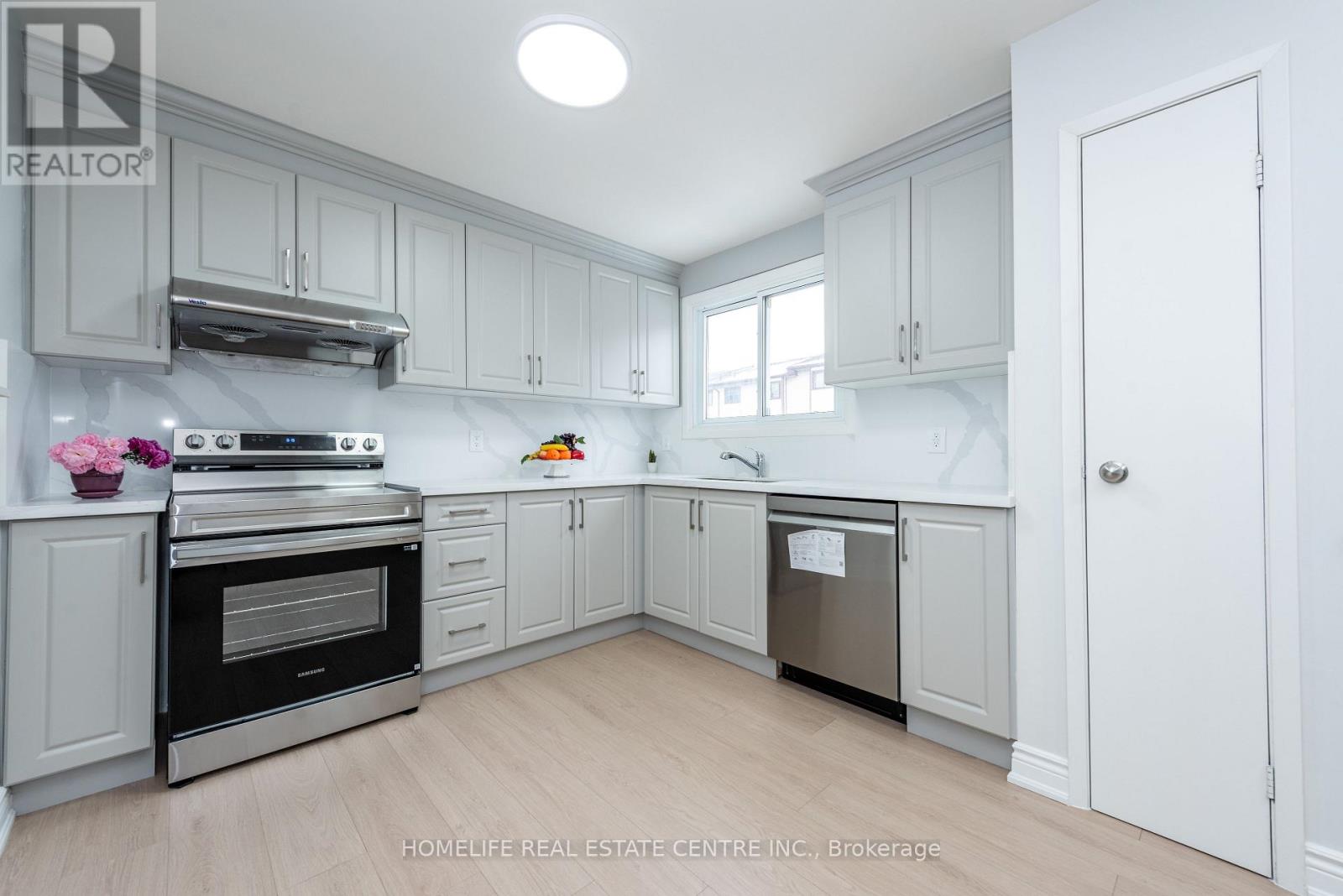 62 Mccallum Court, Brampton, Ontario  L6W 3M4 - Photo 15 - W12816422