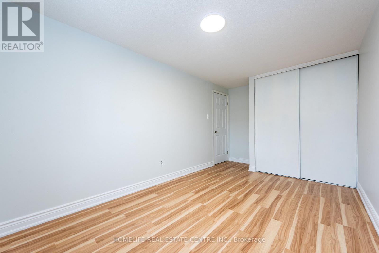 62 Mccallum Court, Brampton, Ontario  L6W 3M4 - Photo 29 - W12816422