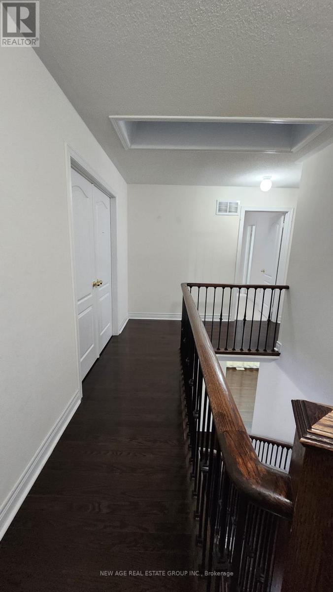 3 - 80 Tatra Crescent, Brampton, Ontario  L6Y 0K5 - Photo 8 - W12705056