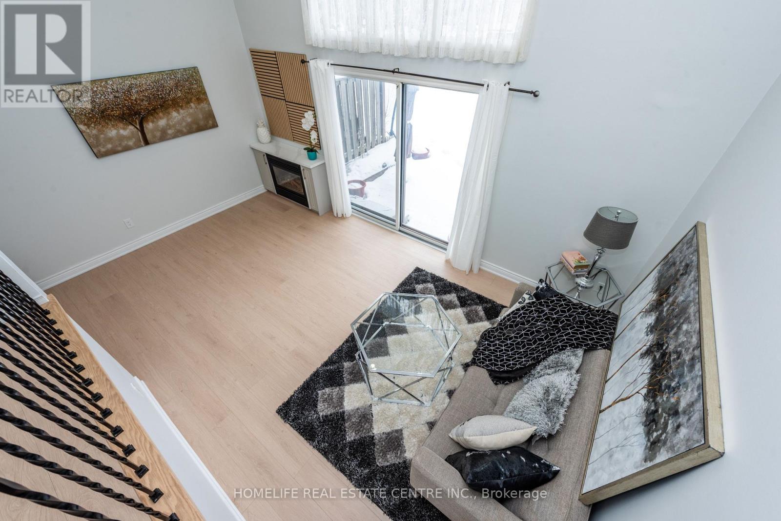 62 Mccallum Court, Brampton, Ontario  L6W 3M4 - Photo 10 - W12816422