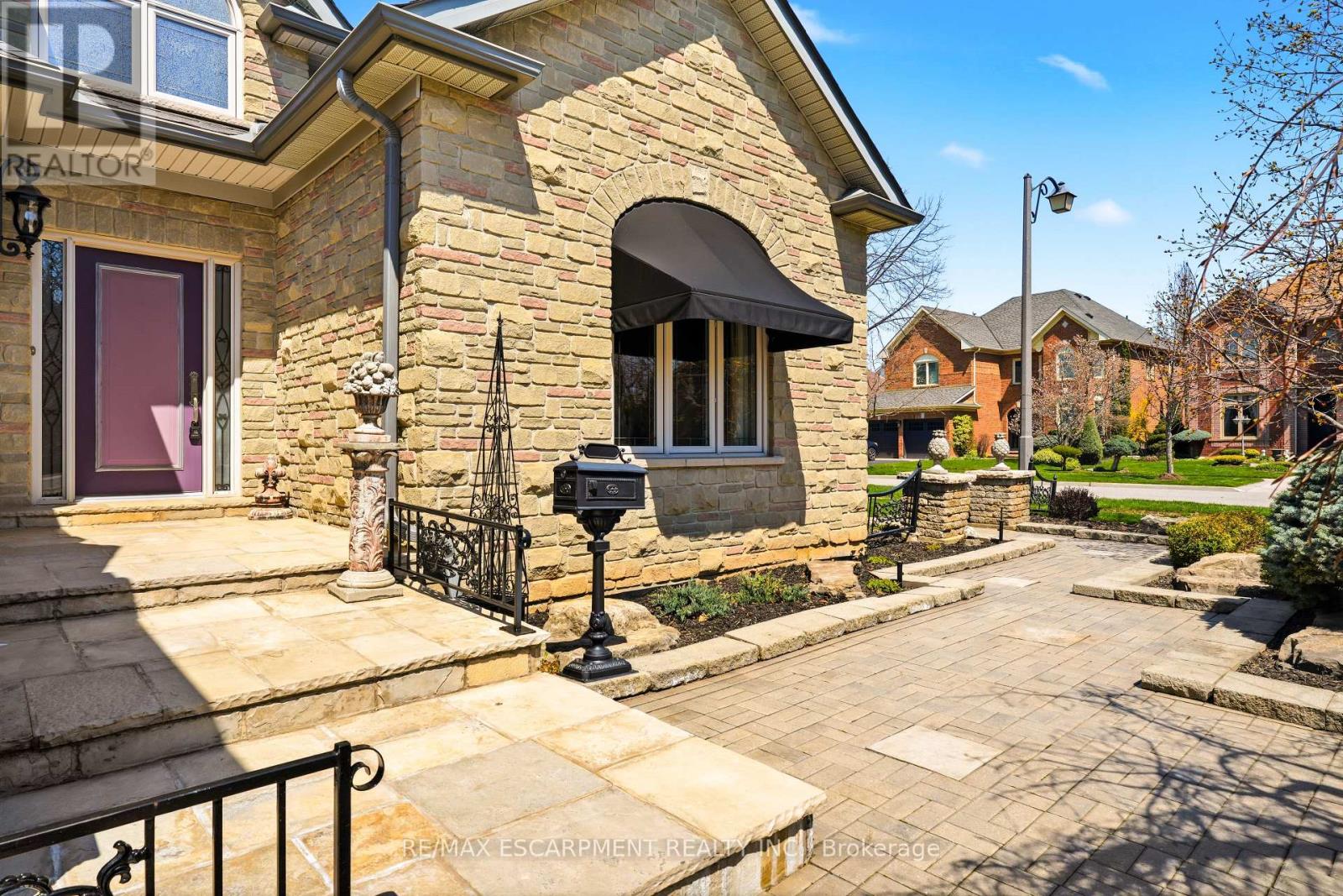 4125 Montrose Crescent, Burlington, Ontario  L7M 4J5 - Photo 3 - W13036186