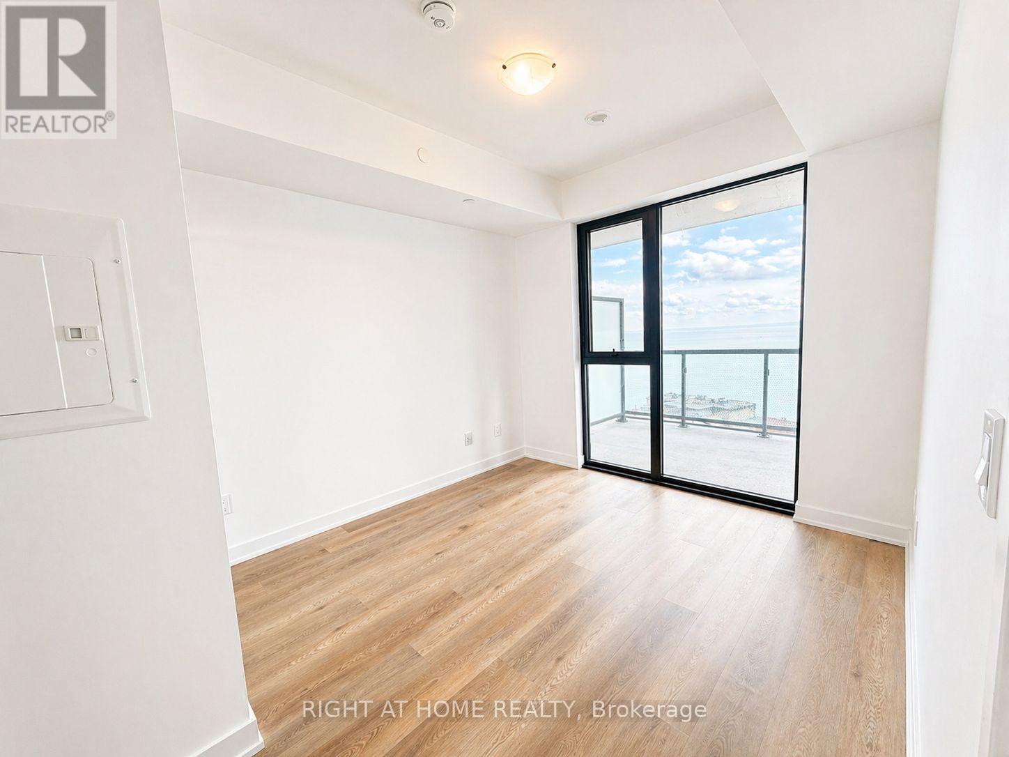 1107 - 2075 Lakeshore Road, Burlington, Ontario  L7R 0H3 - Photo 10 - W13036244