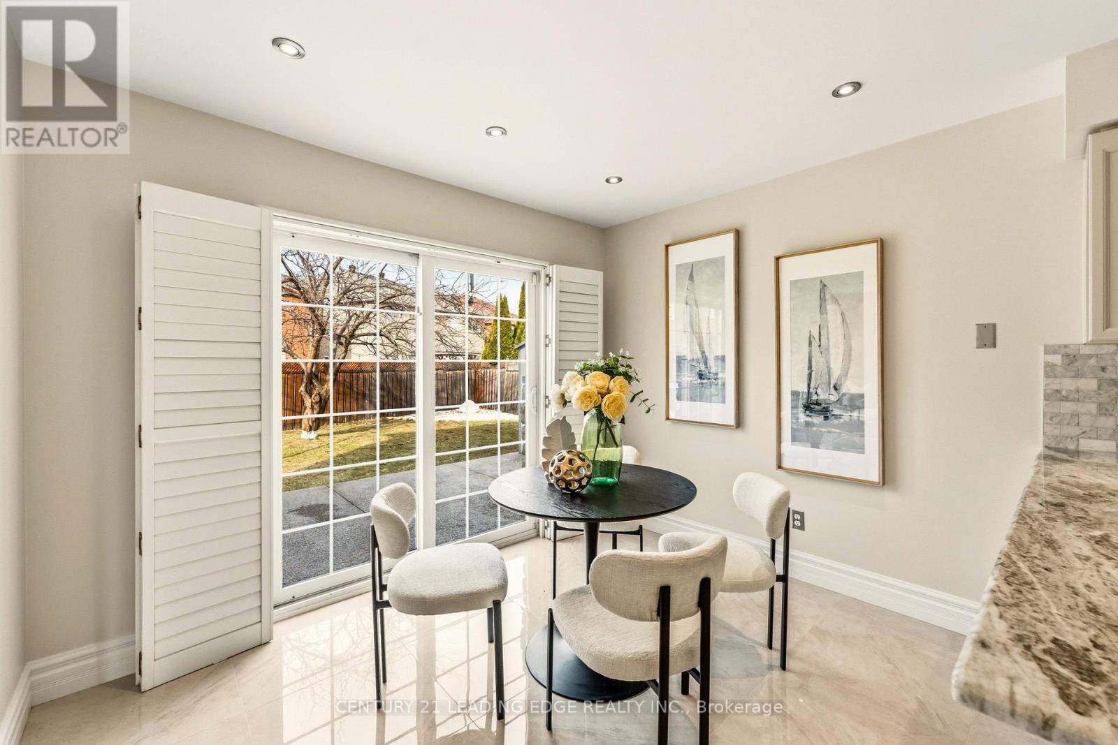 3295 Coralbean Place, Mississauga, Ontario  L5N 6X8 - Photo 16 - W13036264