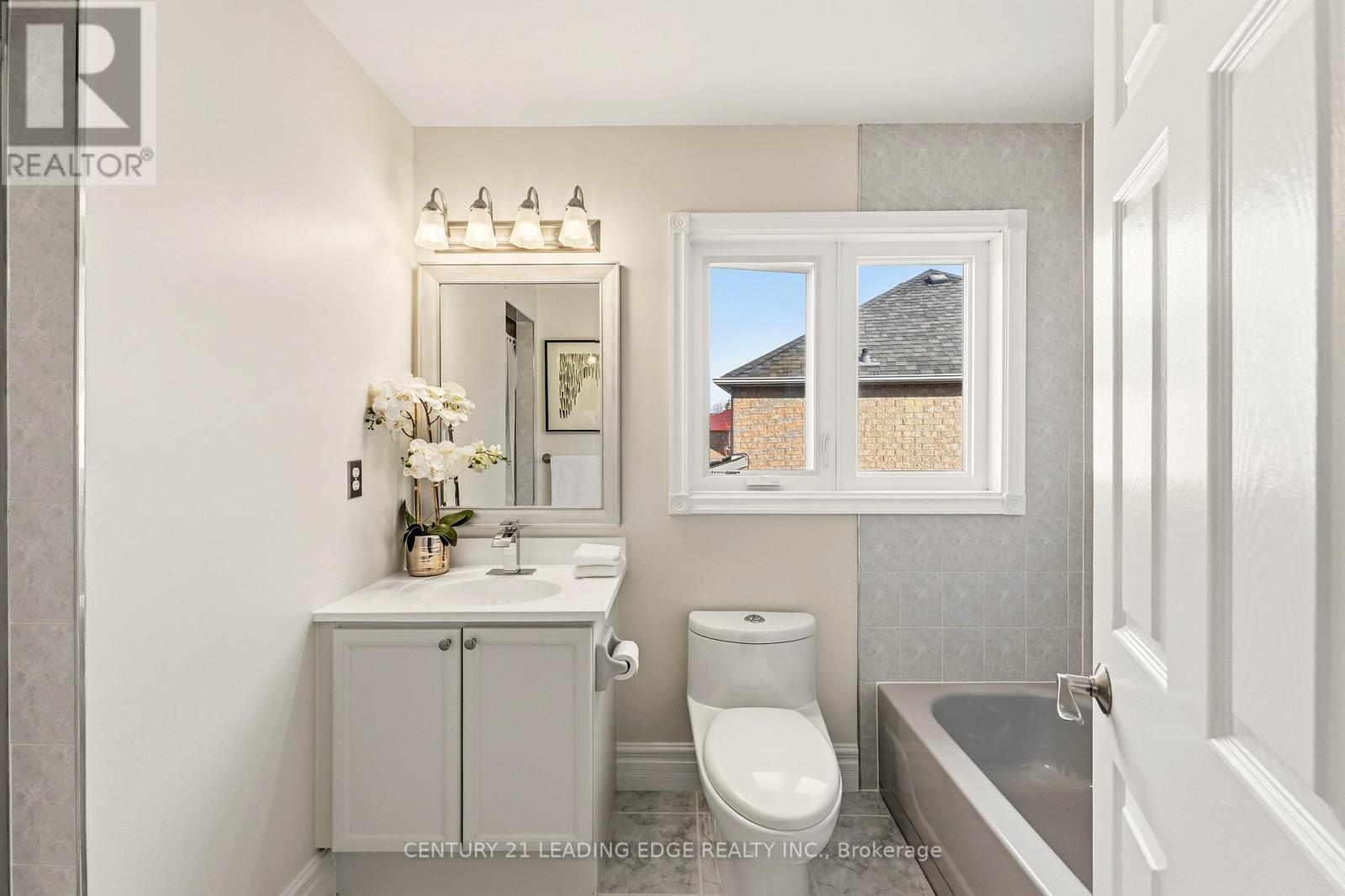 3295 Coralbean Place, Mississauga, Ontario  L5N 6X8 - Photo 27 - W13036264