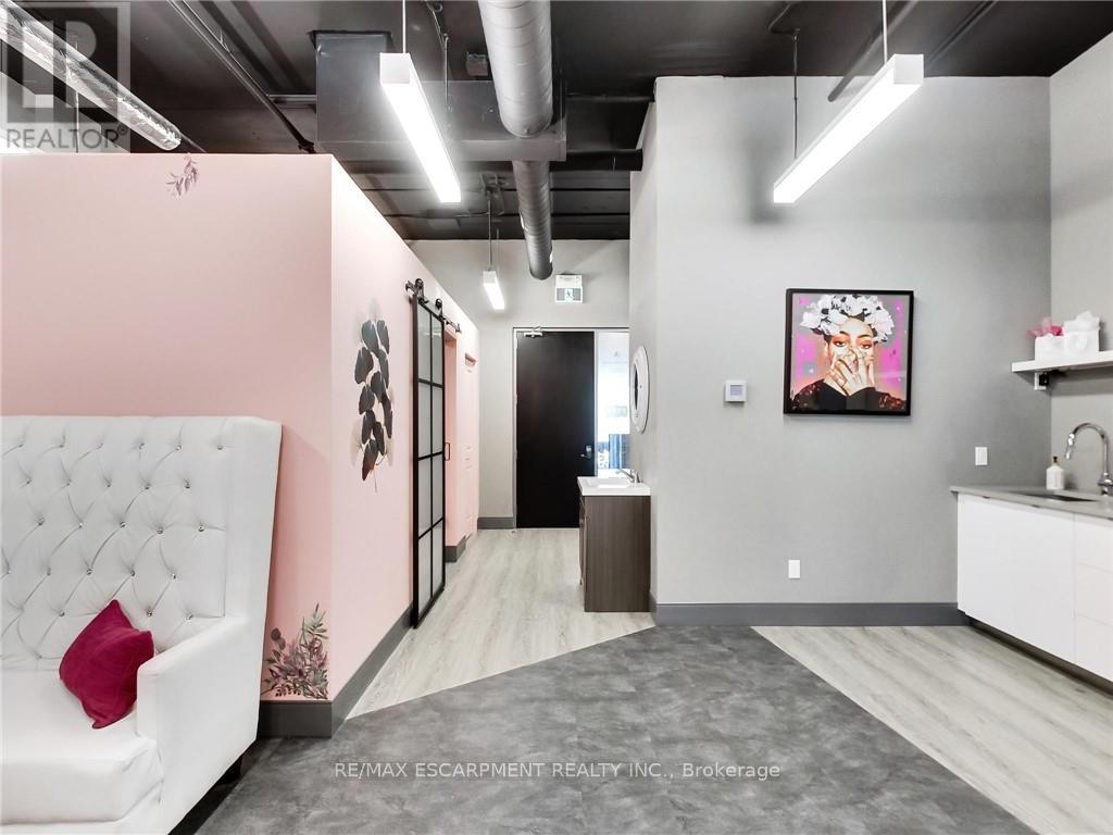 201 - 5045 Mainway Boulevard, Burlington, Ontario  L7L 5Z1 - Photo 33 - W13036290