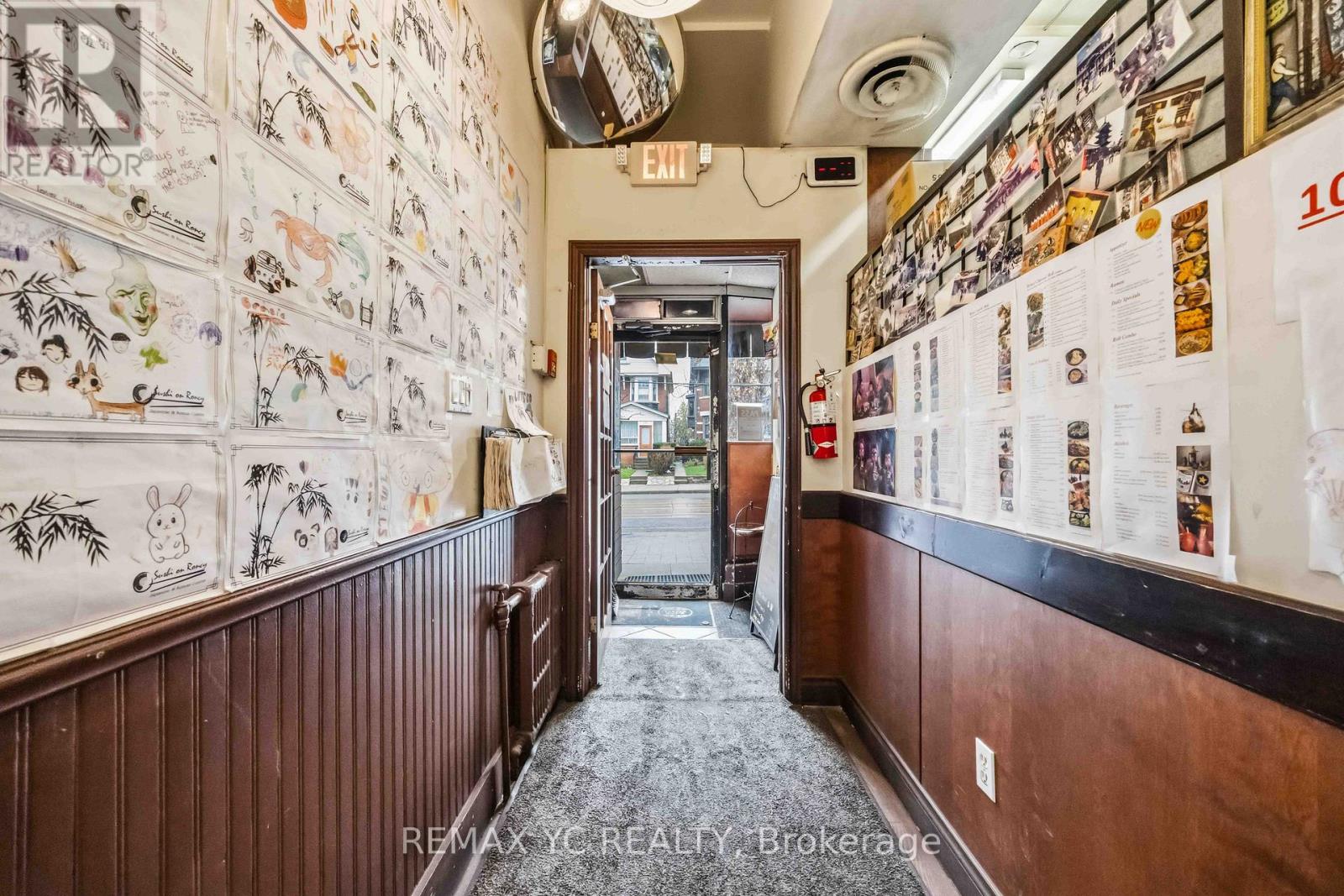 293 Roncesvalles Avenue, Toronto, Ontario  M6R 2M3 - Photo 2 - W13036302