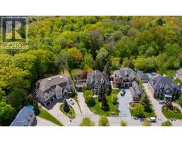 3264 BARCHESTER COURT, Mississauga, Ontario