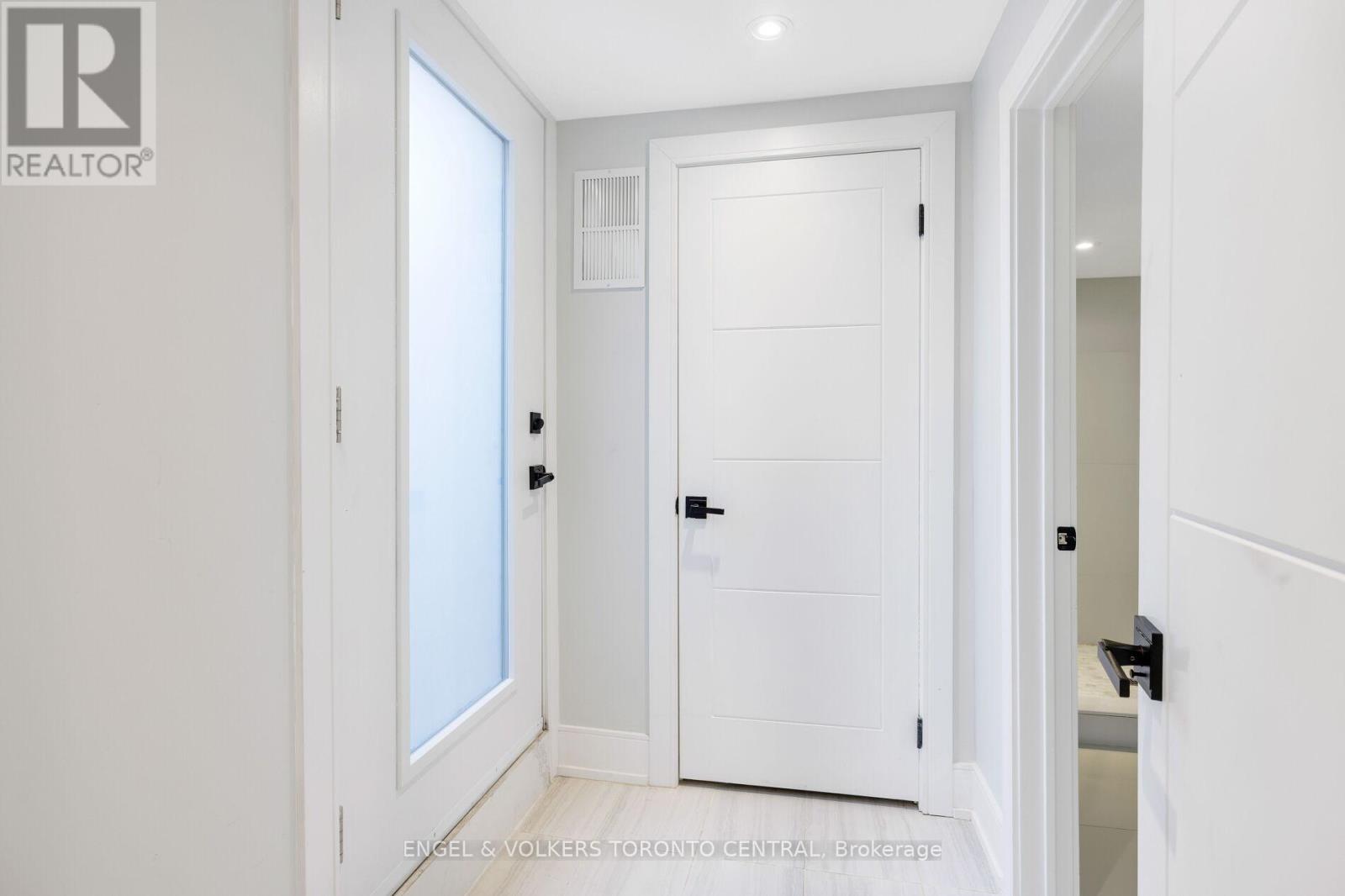 34 Rufford Road, Toronto, Ontario  M8W 4V6 - Photo 37 - W13036330