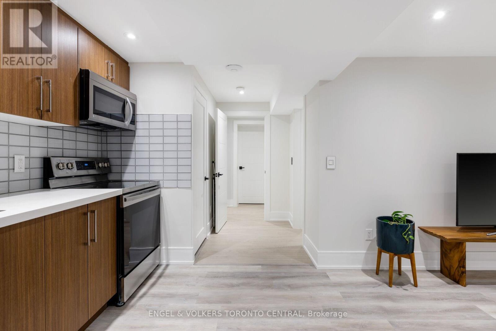 34 Rufford Road, Toronto, Ontario  M8W 4V6 - Photo 39 - W13036330