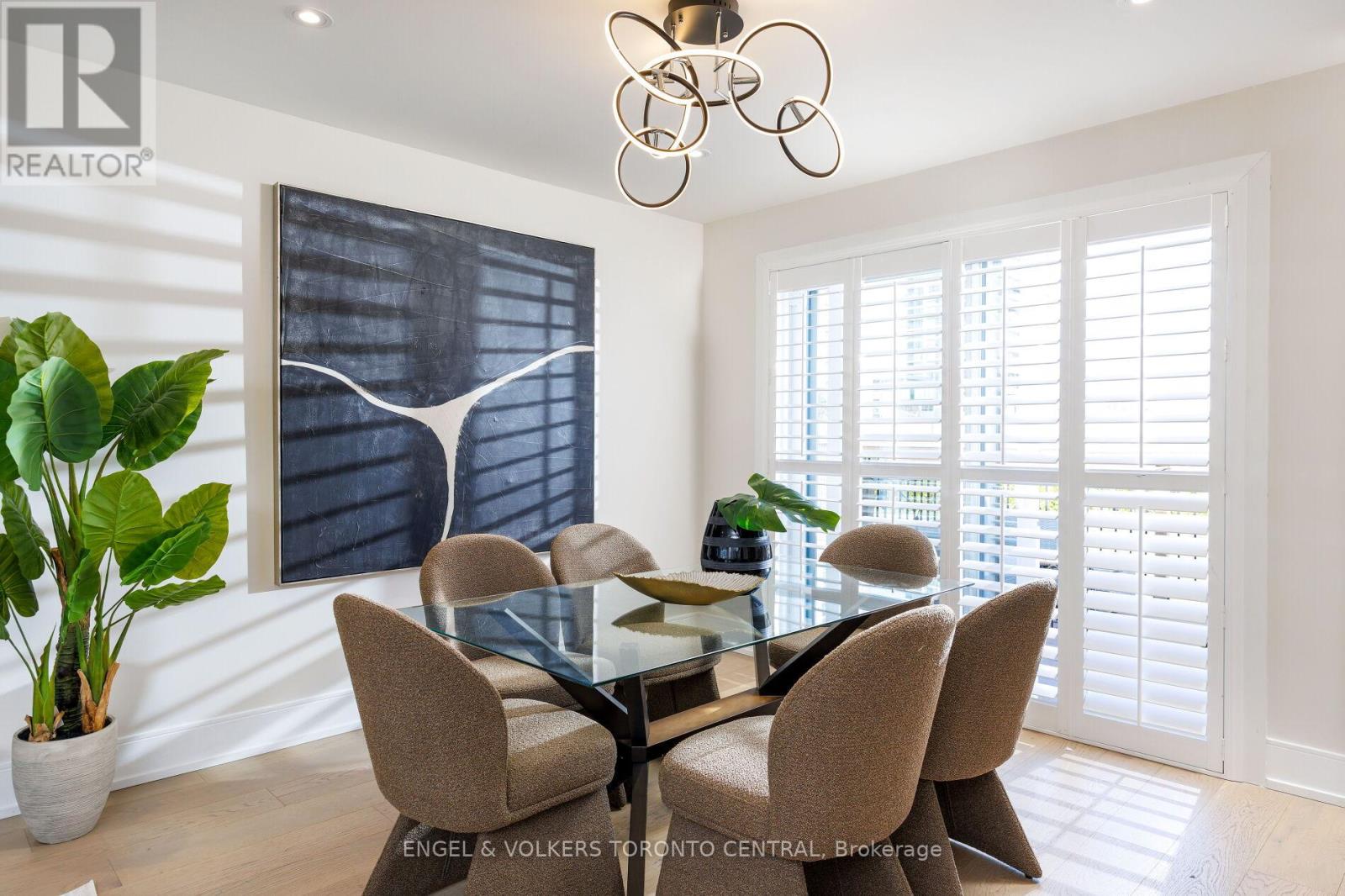 34 Rufford Road, Toronto, Ontario  M8W 4V6 - Photo 9 - W13036330