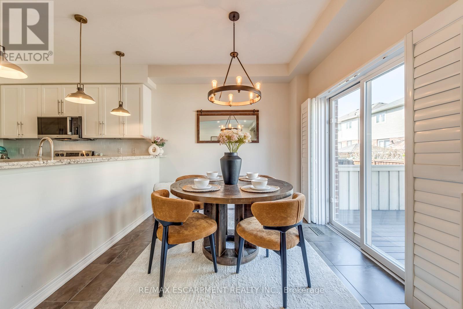 4643 Thomas Alton Boulevard, Burlington, Ontario  L7M 0J2 - Photo 17 - W13036364