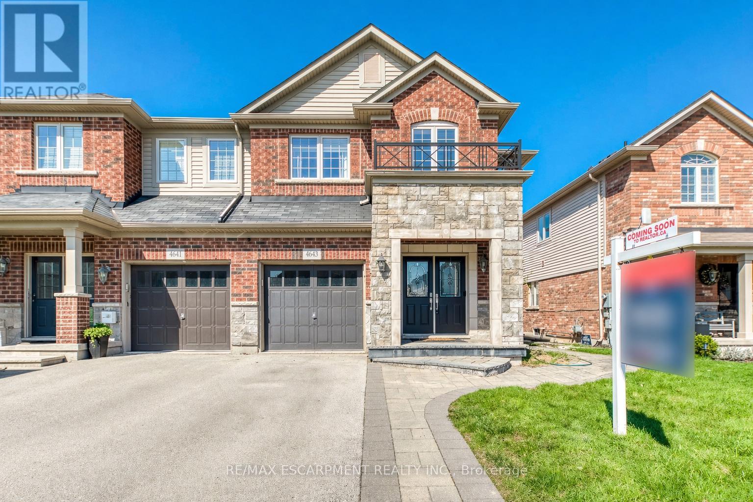 4643 Thomas Alton Boulevard, Burlington, Ontario  L7M 0J2 - Photo 3 - W13036364