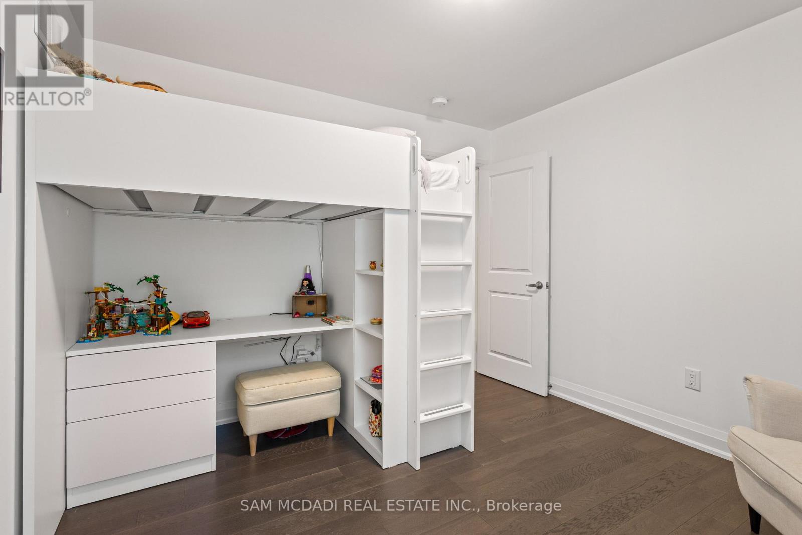 1067 Shaw Drive, Mississauga, Ontario  L5G 3Z3 - Photo 22 - W13036416