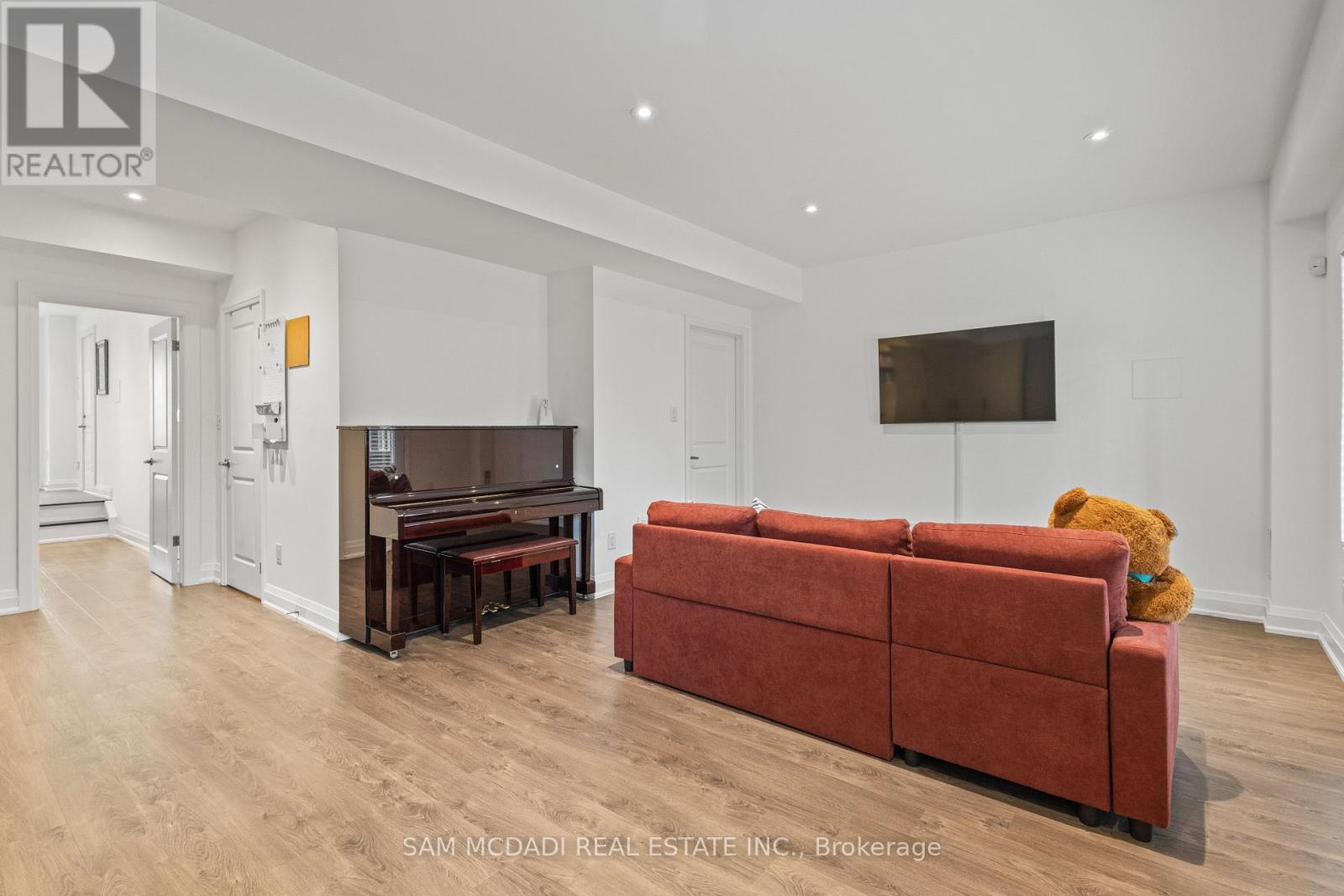 1067 Shaw Drive, Mississauga, Ontario  L5G 3Z3 - Photo 29 - W13036416