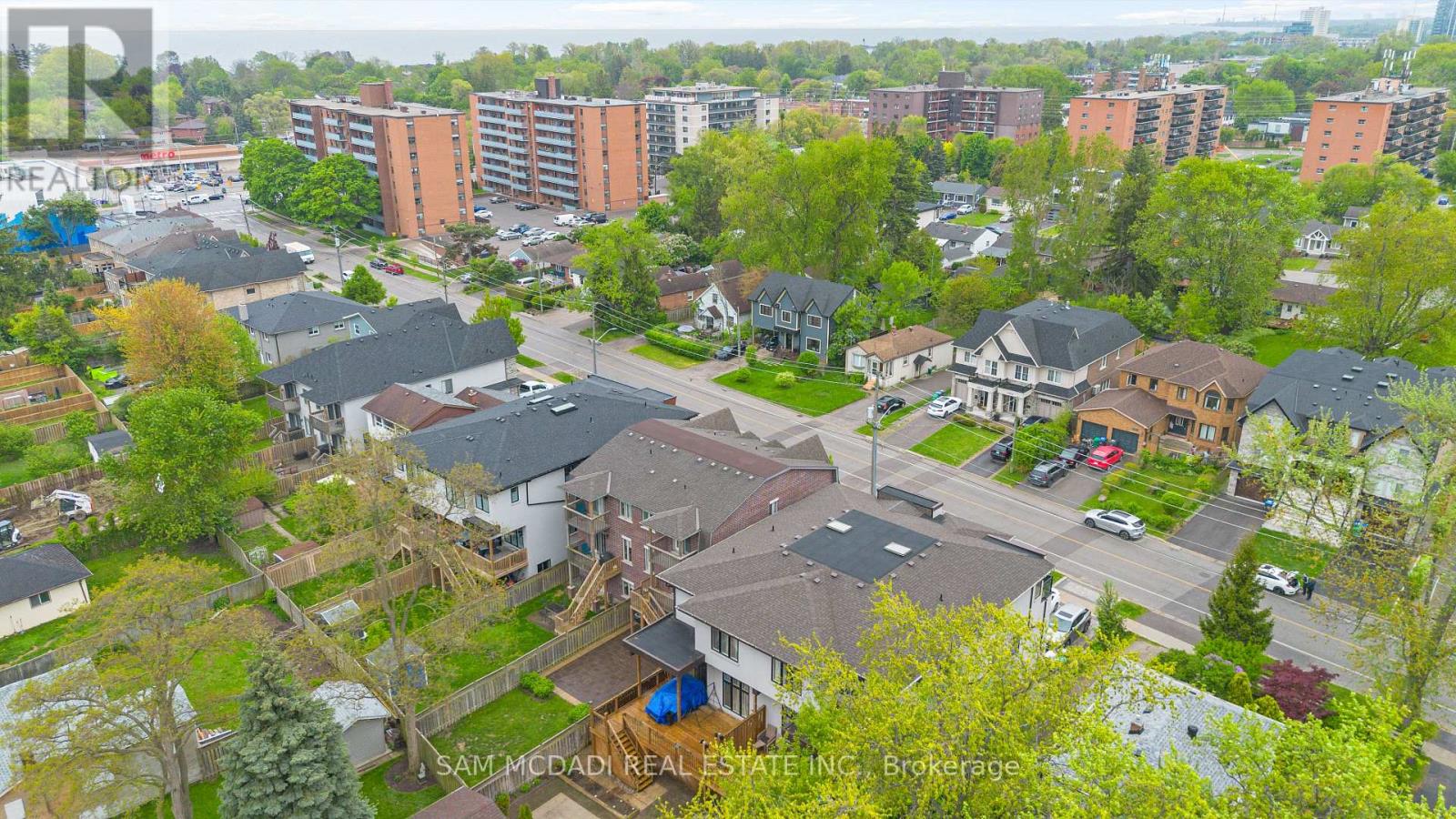 1067 Shaw Drive, Mississauga, Ontario  L5G 3Z3 - Photo 40 - W13036416