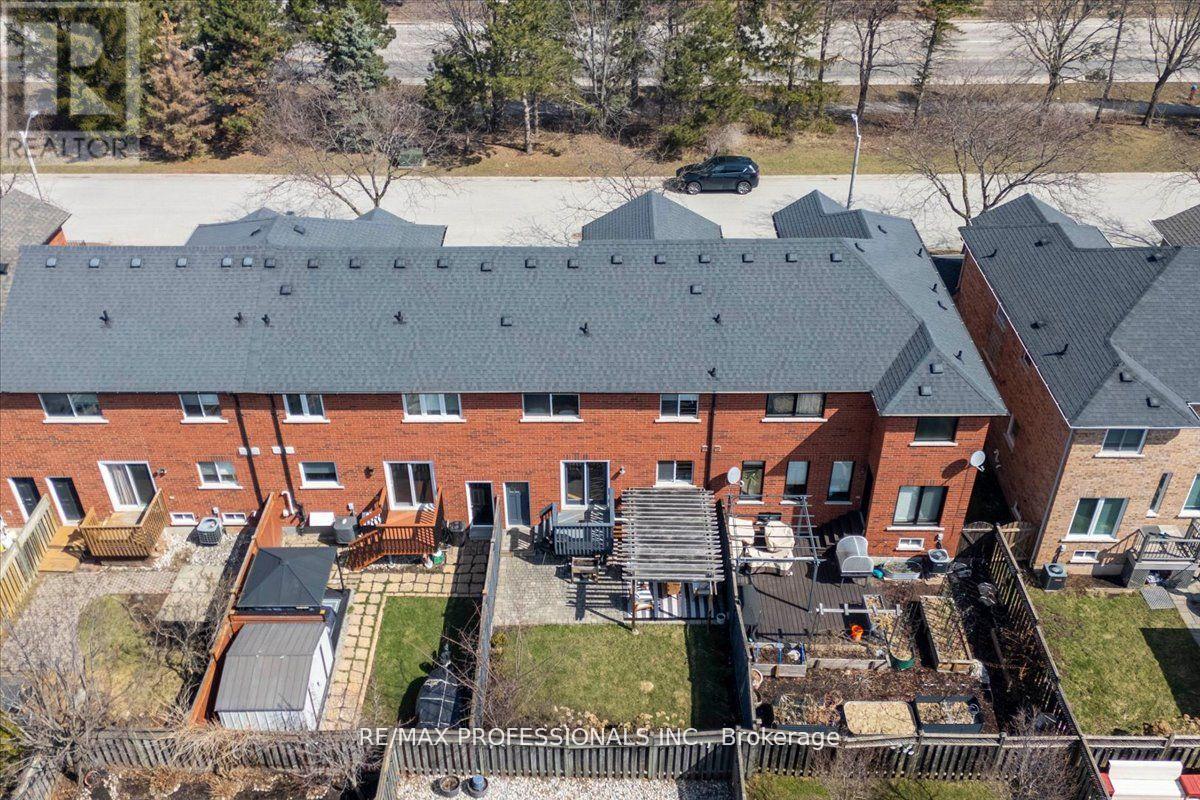 514 Thelma Street, Burlington, Ontario  L7L 6W8 - Photo 26 - W13036436