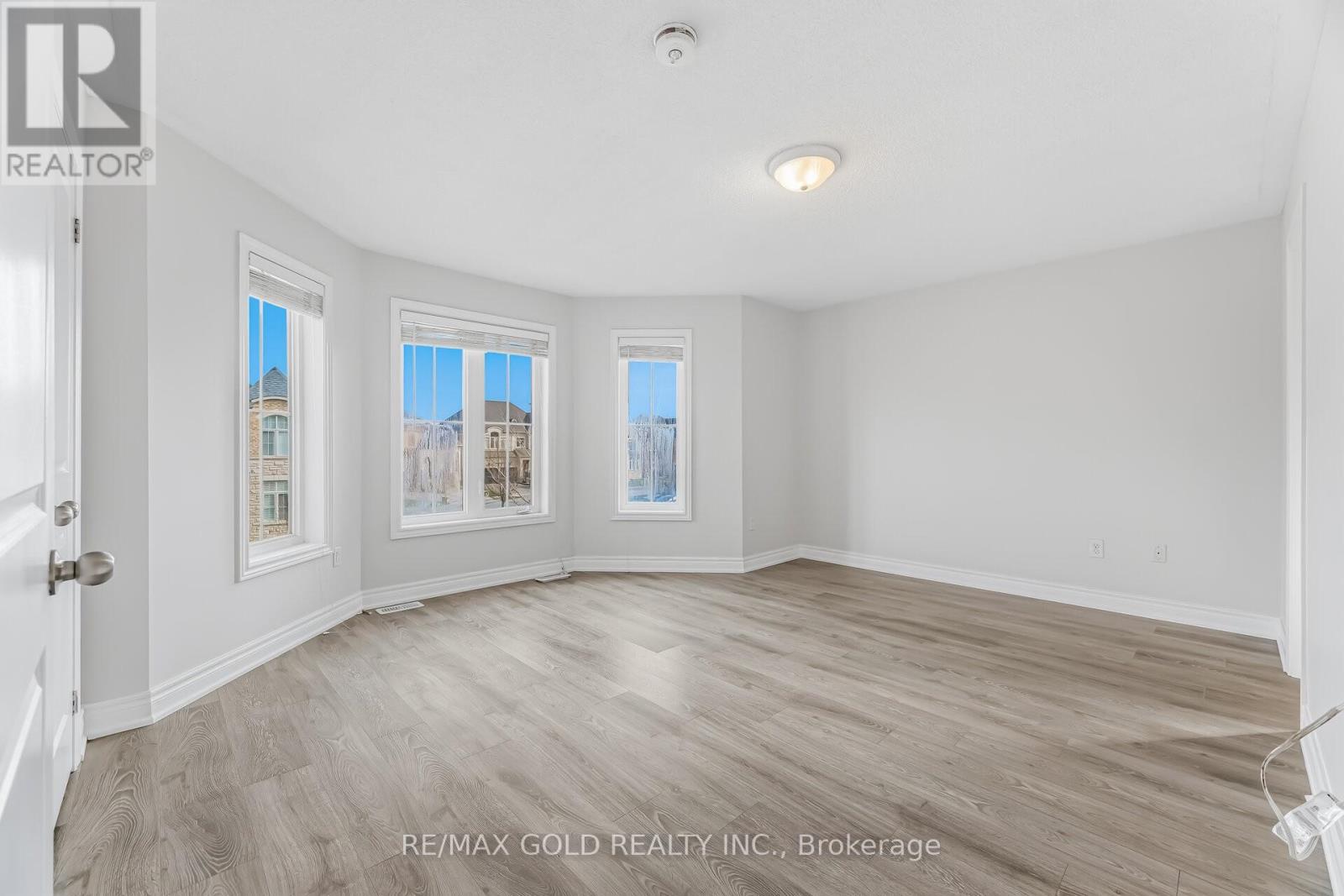 15 Junetown Circle, Brampton, Ontario  L6X 0X7 - Photo 19 - W13036438