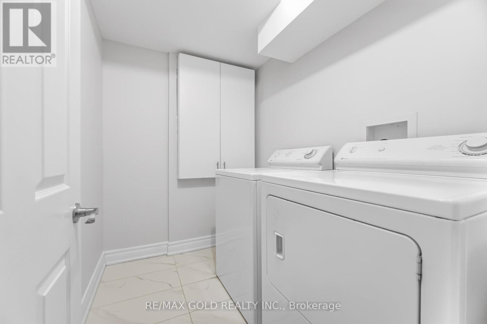 15 Junetown Circle, Brampton, Ontario  L6X 0X7 - Photo 31 - W13036438