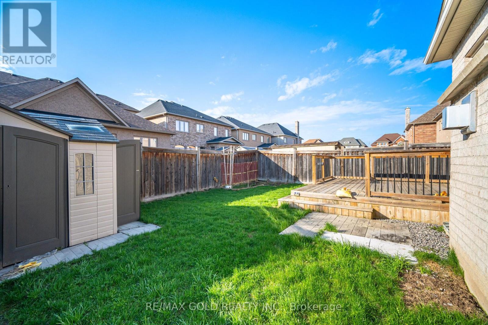 15 Junetown Circle, Brampton, Ontario  L6X 0X7 - Photo 33 - W13036438