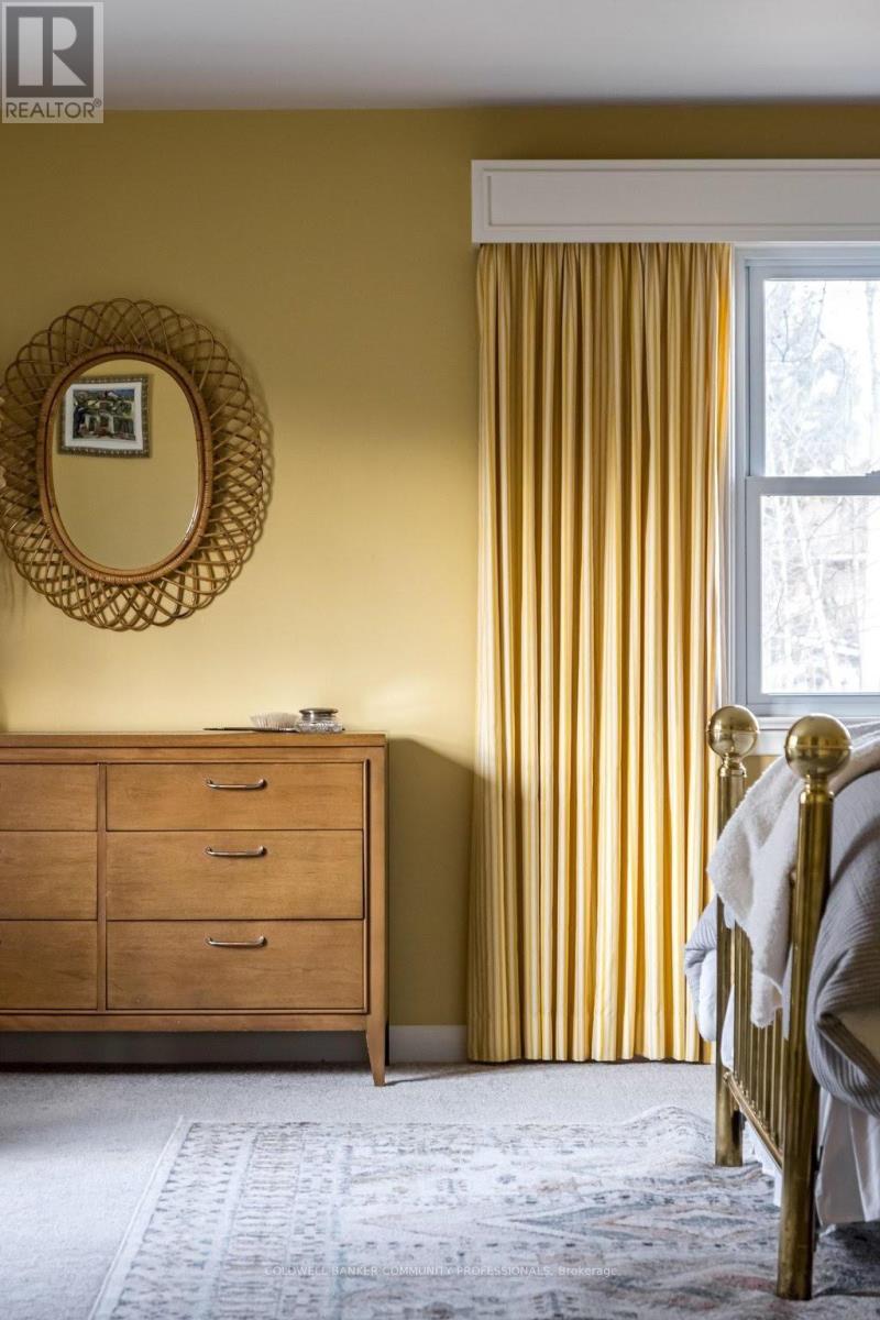 587 Sharalin Court, Burlington, Ontario  L7T 2N7 - Photo 28 - W13036466