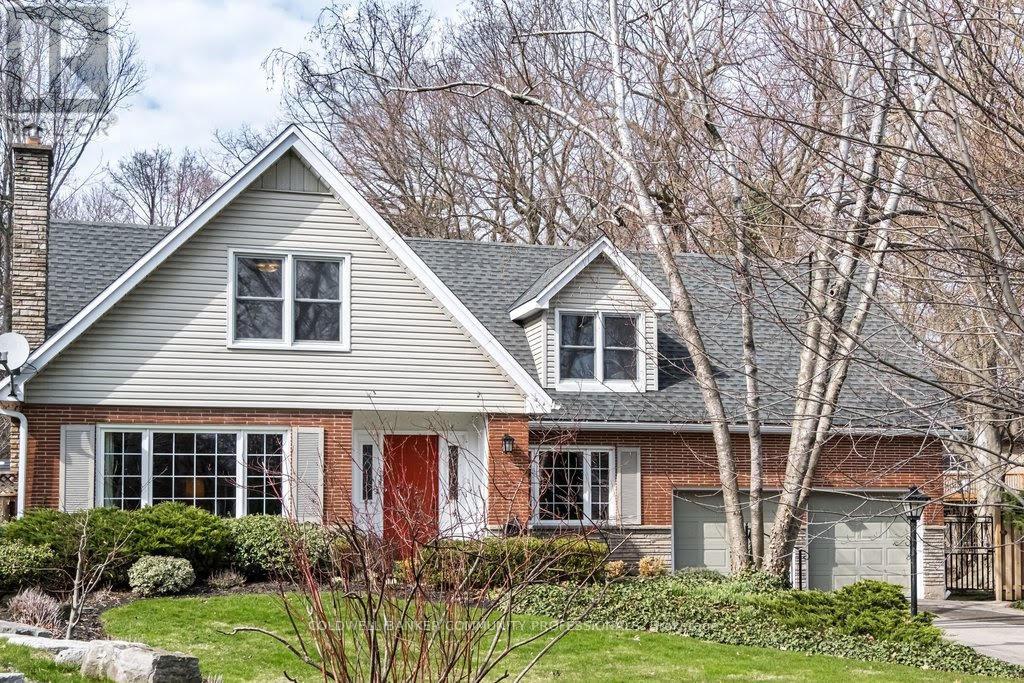 587 Sharalin Court, Burlington, Ontario  L7T 2N7 - Photo 38 - W13036466