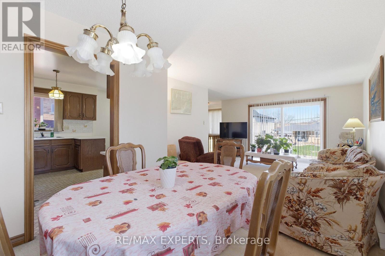 141 Spalding Road, Toronto, Ontario  M3K 1K3 - Photo 6 - W13035226