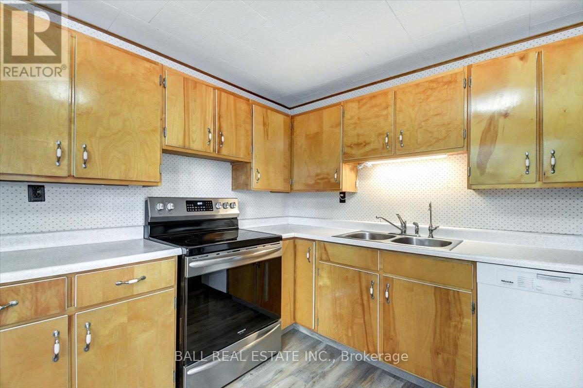 27435 Highway 28, Bancroft (Bancroft Ward), Ontario  K0L 1C0 - Photo 3 - X13036084