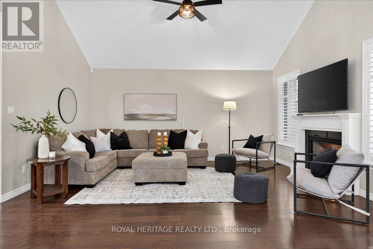 13 South Harbour Drive, Kawartha Lakes, Ontario  K0M 1A0 - Photo 12 - X12901924