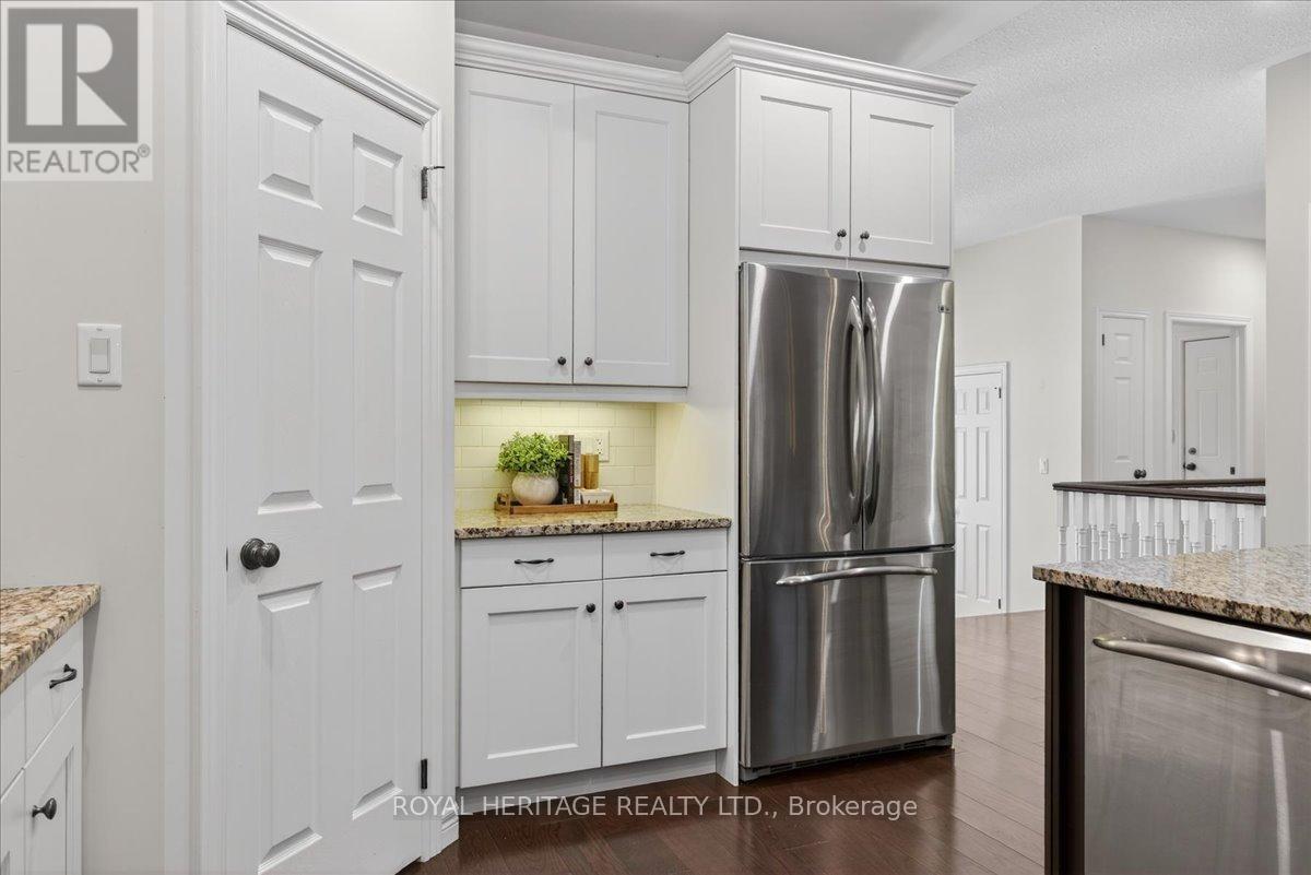 13 South Harbour Drive, Kawartha Lakes, Ontario  K0M 1A0 - Photo 8 - X12901924