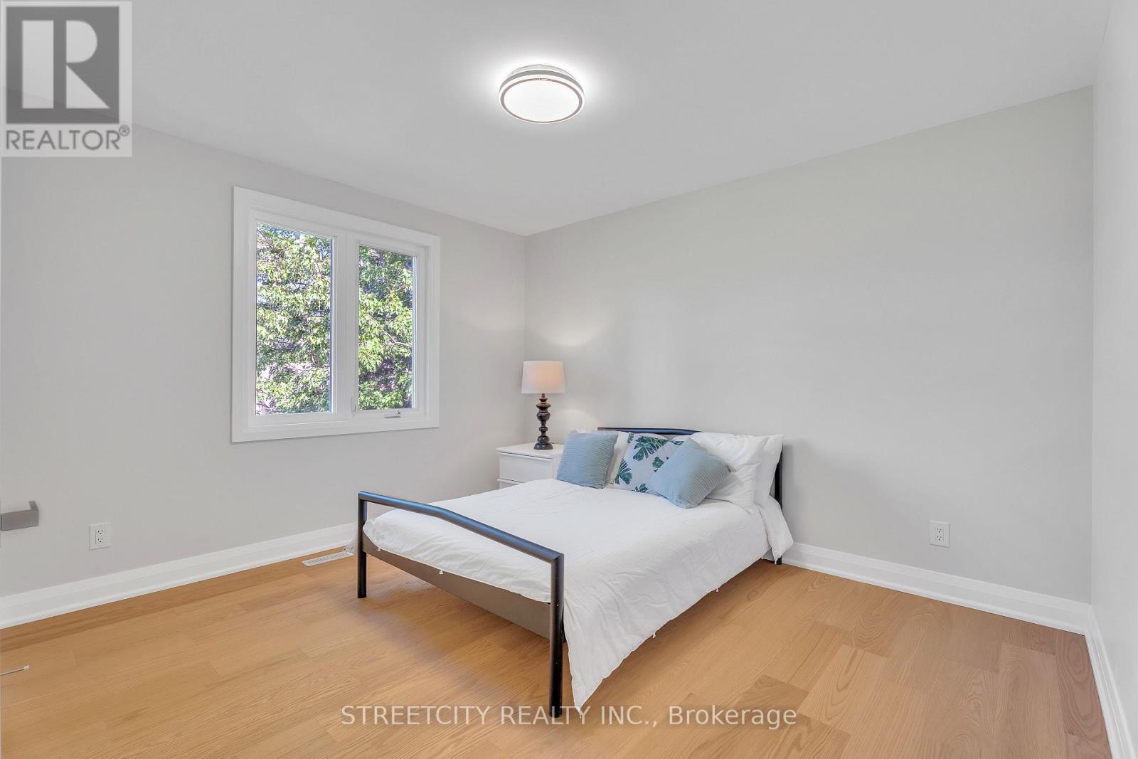 26 Grasmere Crescent, London North, Ontario  N6G 4P2 - Photo 29 - X13036442