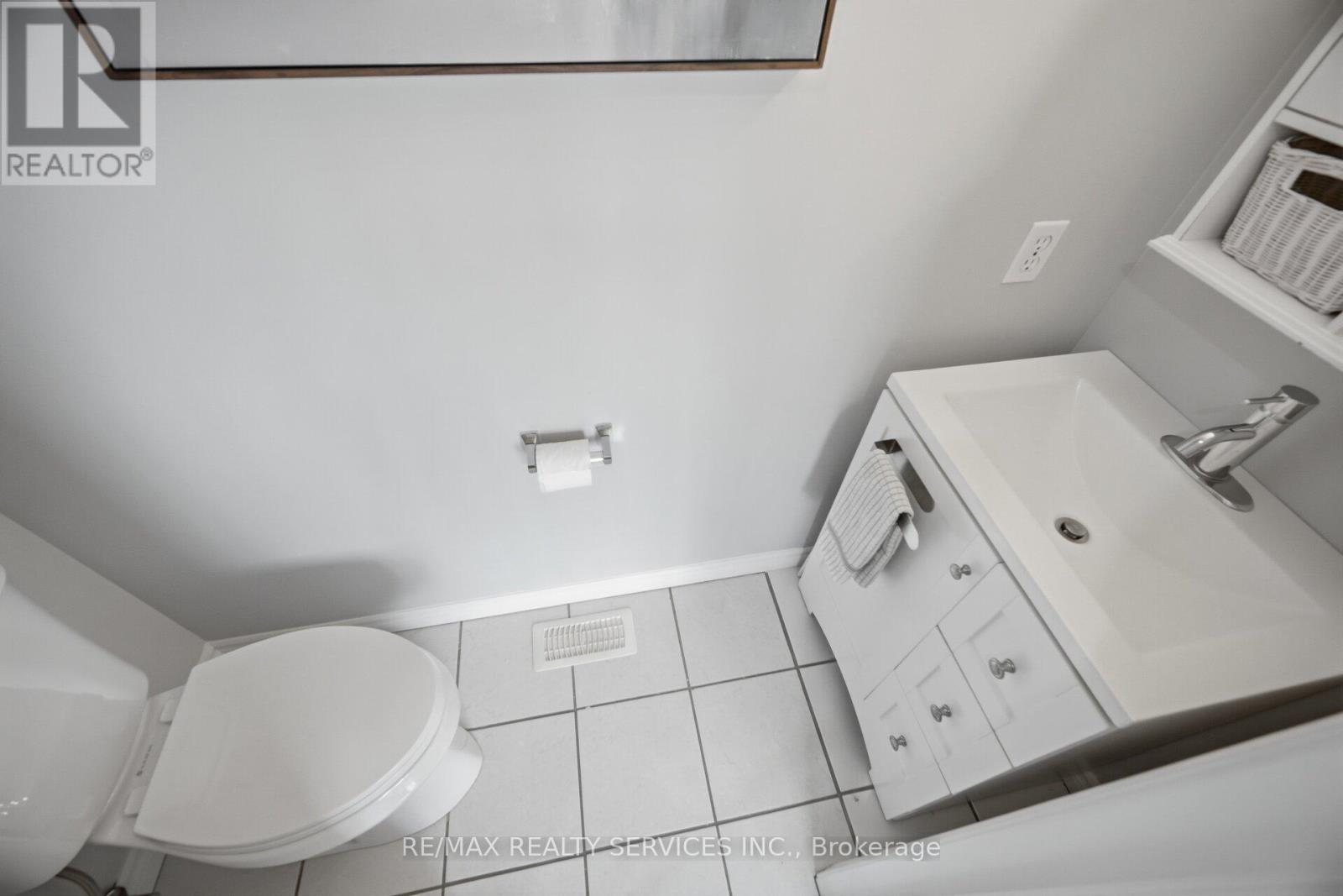 234 Country Club Drive, Guelph, Ontario  N1E 3L2 - Photo 15 - X13036294