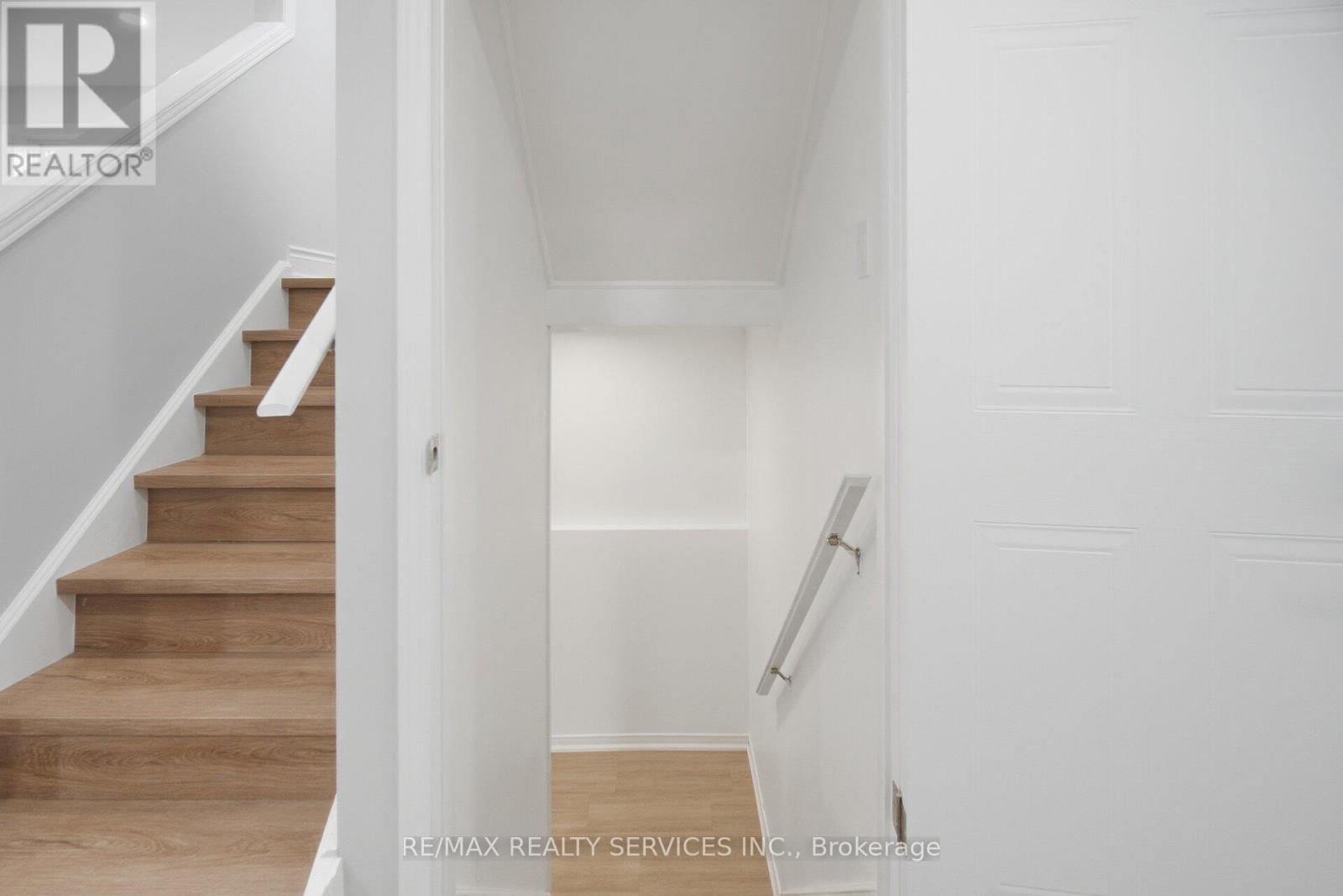 234 Country Club Drive, Guelph, Ontario  N1E 3L2 - Photo 26 - X13036294