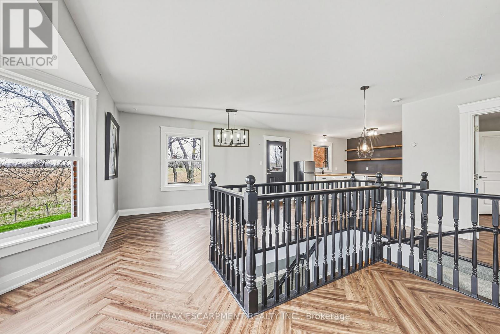 1292 Glancaster Road, Hamilton, Ontario  L9G 3L1 - Photo 15 - X13036352