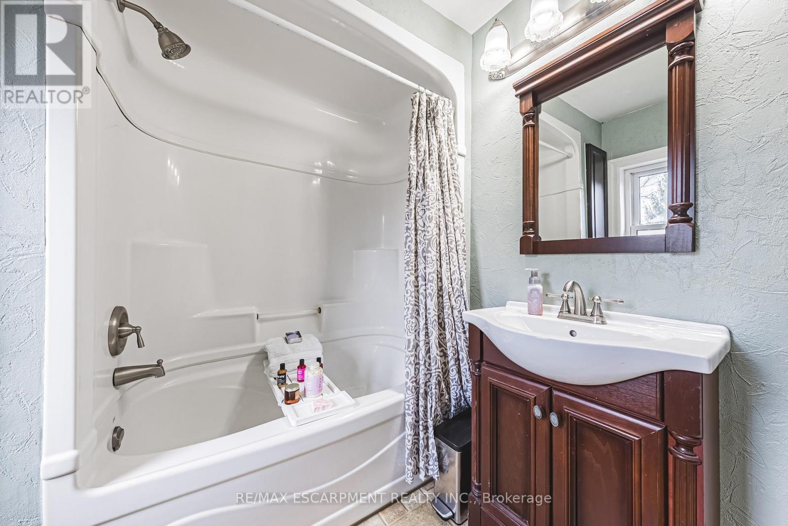 1292 Glancaster Road, Hamilton, Ontario  L9G 3L1 - Photo 25 - X13036352