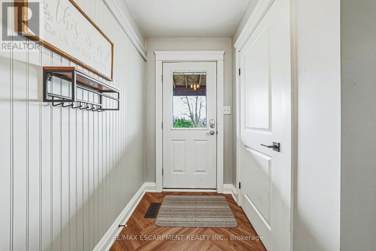 1292 Glancaster Road, Hamilton, Ontario  L9G 3L1 - Photo 6 - X13036352