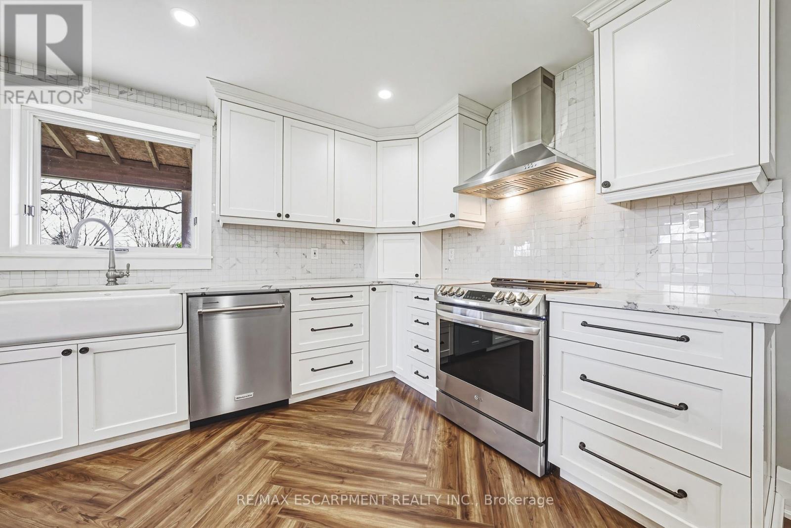 1292 Glancaster Road, Hamilton, Ontario  L9G 3L1 - Photo 9 - X13036352