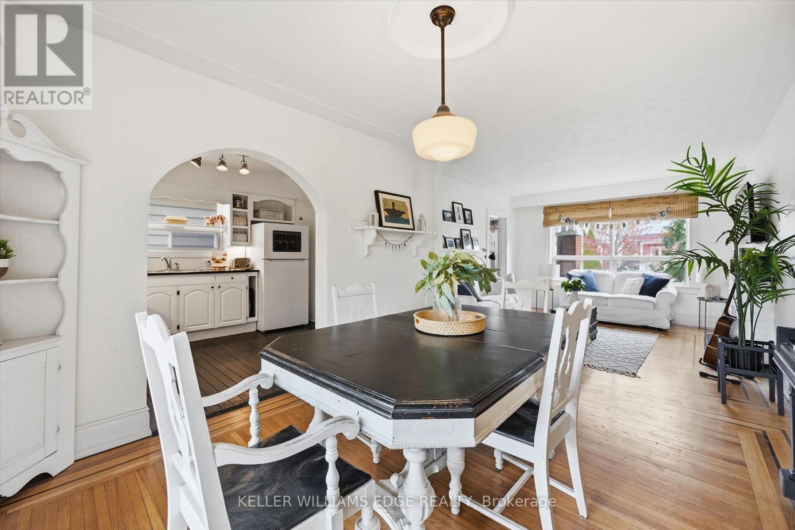 153 Graham Avenue S, Hamilton, Ontario  L8K 2M5 - Photo 12 - X13036386