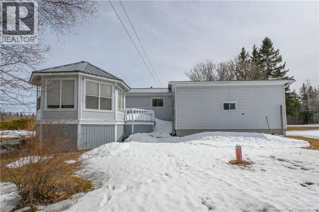 568 Des Acadiens Boulevard, Bertrand, New Brunswick  E1W 1G6 - Photo 8 - NB137365