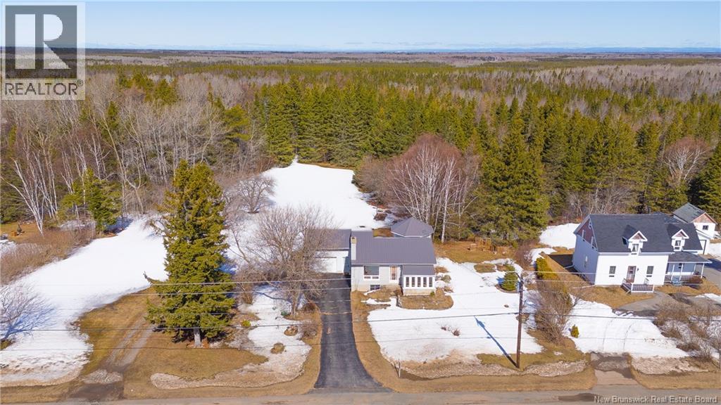 568 Des Acadiens Boulevard, Bertrand, New Brunswick  E1W 1G6 - Photo 36 - NB137365