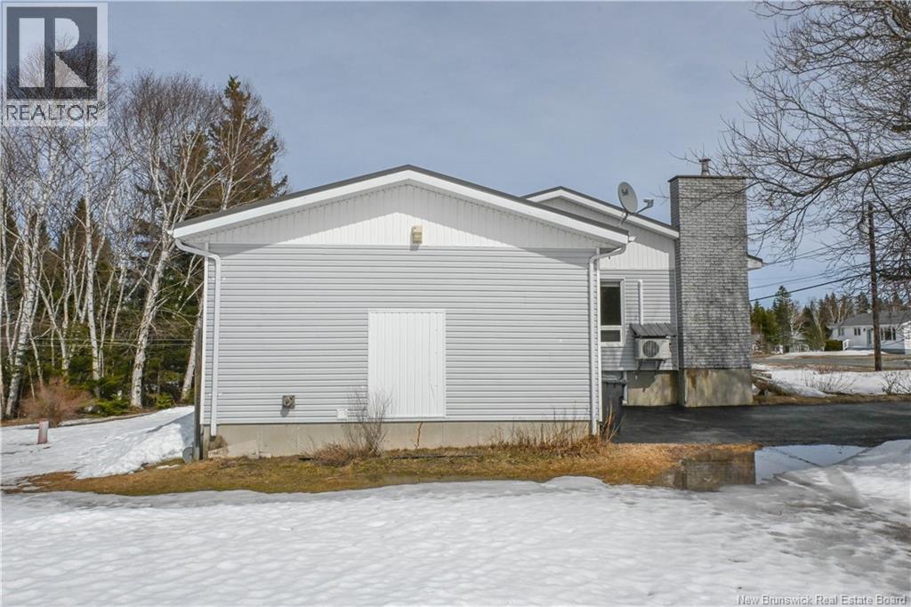 568 Des Acadiens Boulevard, Bertrand, New Brunswick  E1W 1G6 - Photo 10 - NB137365