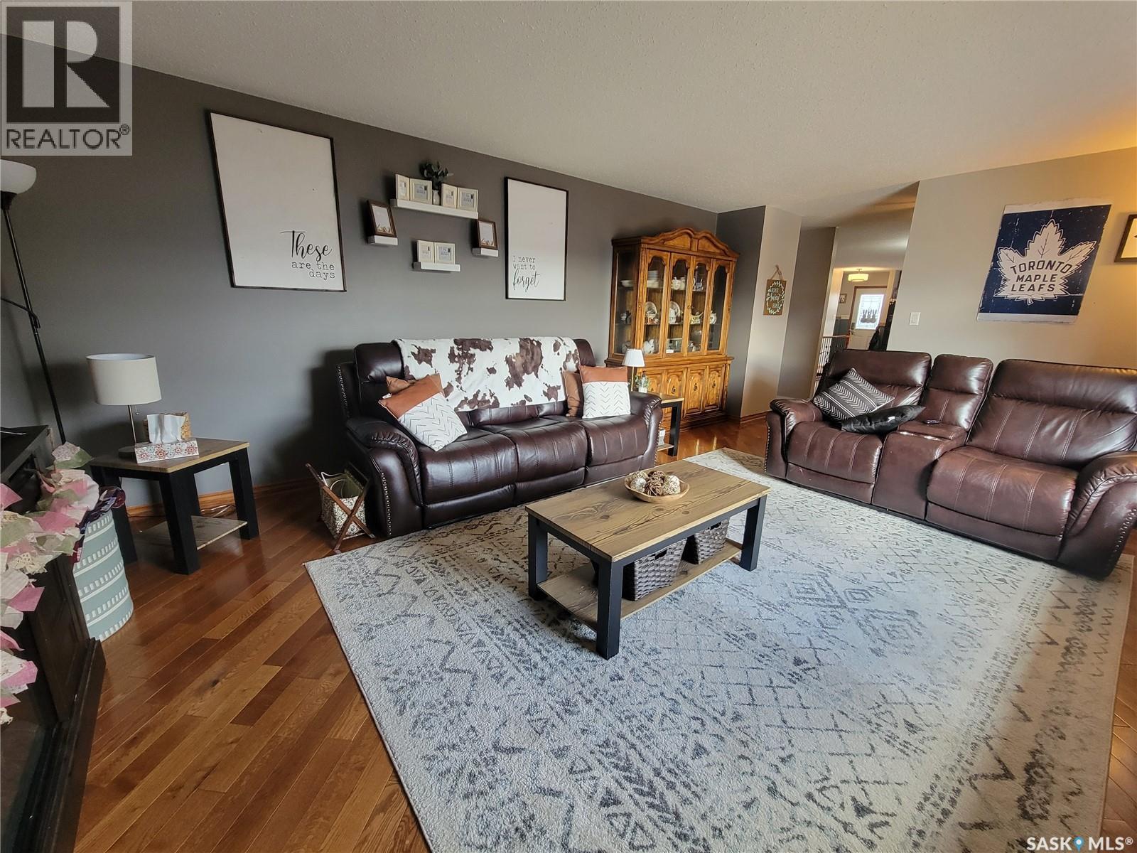 4702 Leader Street, Macklin, Saskatchewan  S0L 2C0 - Photo 15 - SK030799