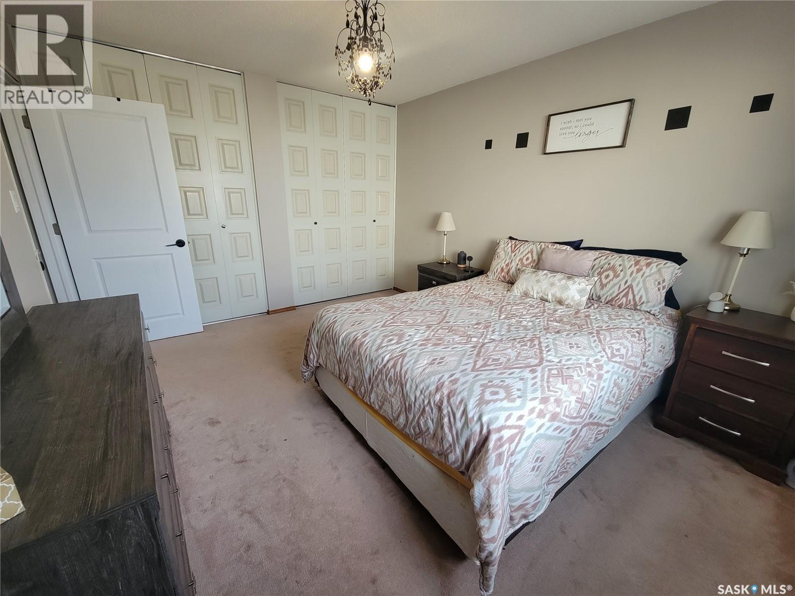 4702 Leader Street, Macklin, Saskatchewan  S0L 2C0 - Photo 23 - SK030799