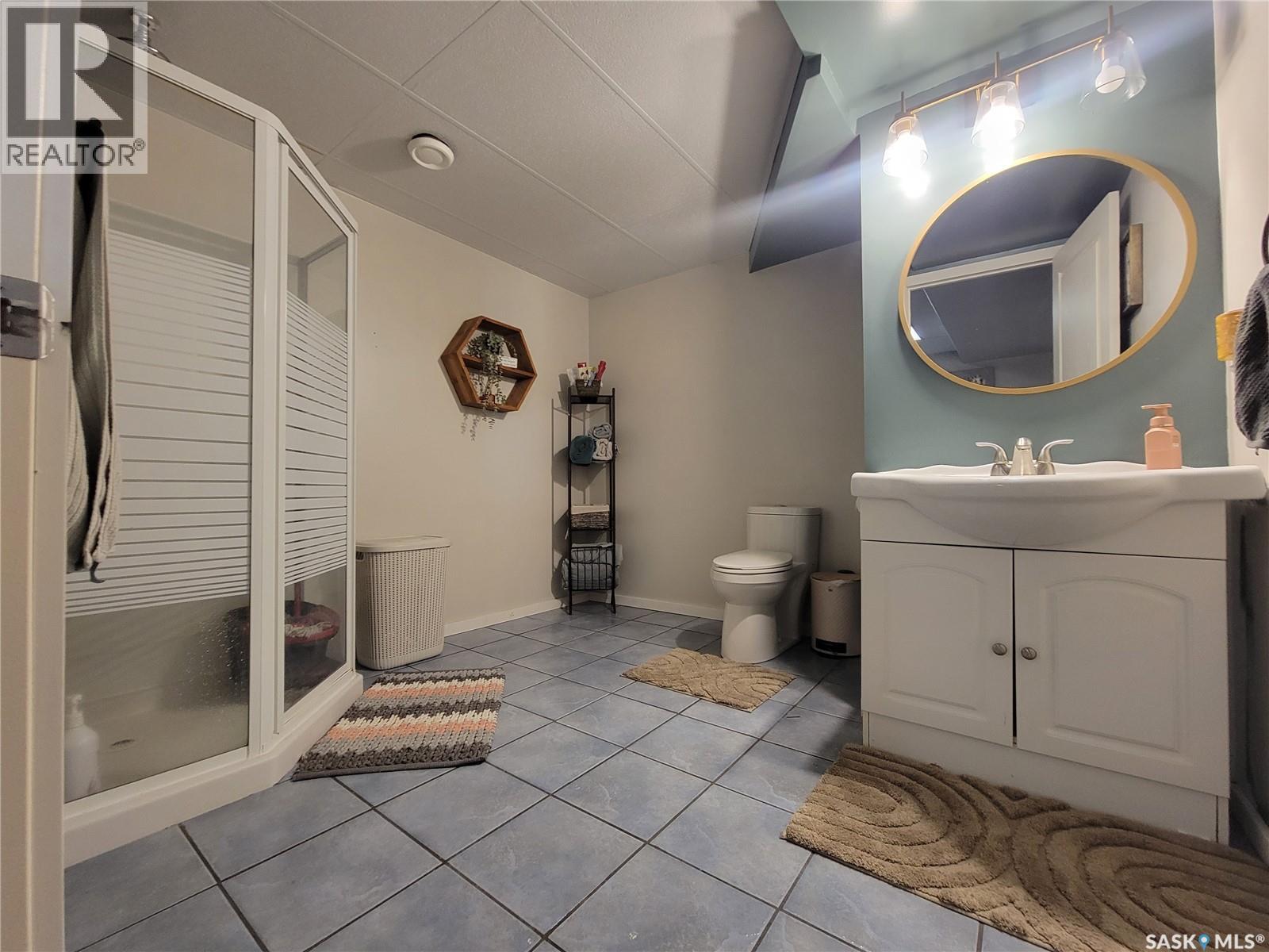 4702 Leader Street, Macklin, Saskatchewan  S0L 2C0 - Photo 33 - SK030799